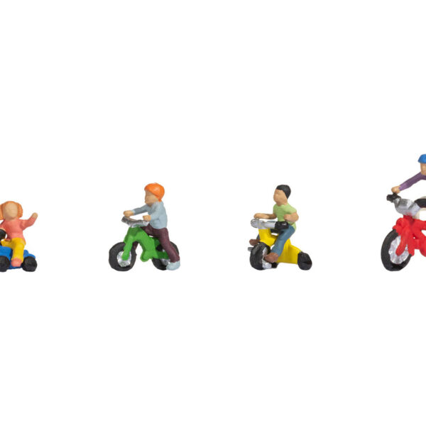 Noch HO Children on Bicycles x 4