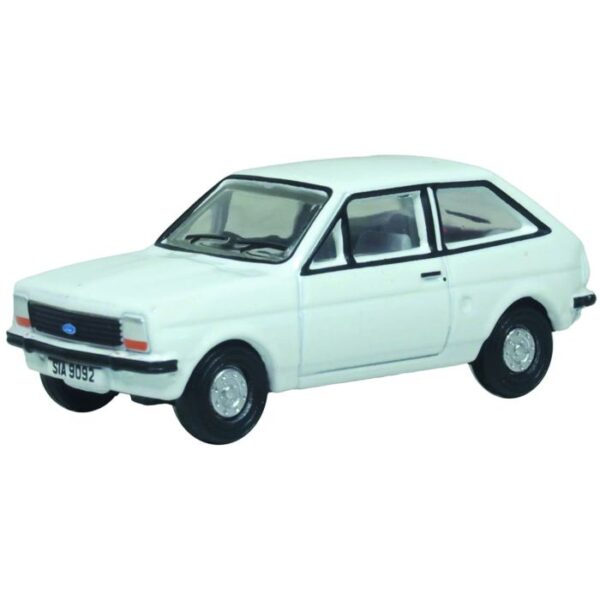 Oxford Diecast OO Ford Fiesta mkI Diamond White